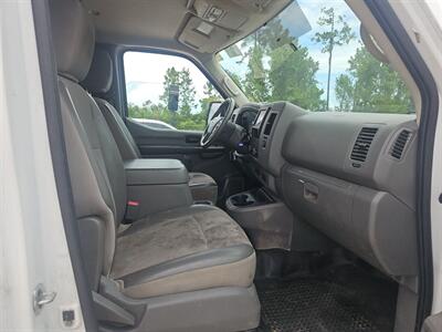 2021 Nissan NV 2500 HD SV   - Photo 8 - Umatilla, FL 32784