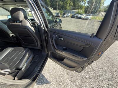 2017 Chevrolet Traverse Premier - Photo 11 - Indianapolis, IN 46226