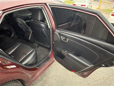 2014 Toyota Avalon XLE   - Photo 9 - Indianapolis, IN 46226