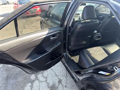 2017 Toyota Camry SE   - Photo 13 - Indianapolis, IN 46226