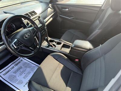 2017 Toyota Camry SE   - Photo 16 - Indianapolis, IN 46226