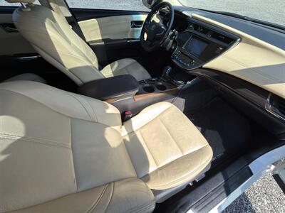 2016 Toyota Avalon Hybrid XLE Plus - Photo 10 - Indianapolis, IN 46226