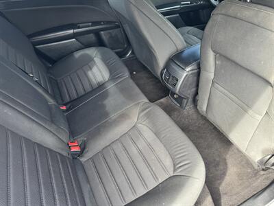 2020 Ford Fusion SE   - Photo 12 - Indianapolis, IN 46226