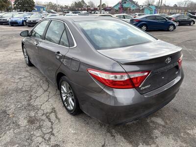 2016 Toyota Camry LE   - Photo 5 - Indianapolis, IN 46226