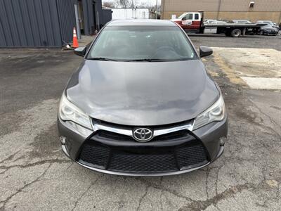 2016 Toyota Camry LE   - Photo 2 - Indianapolis, IN 46226