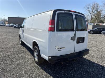 2010 Chevrolet Express 2500 - Photo 5 - Indianapolis, IN 46226