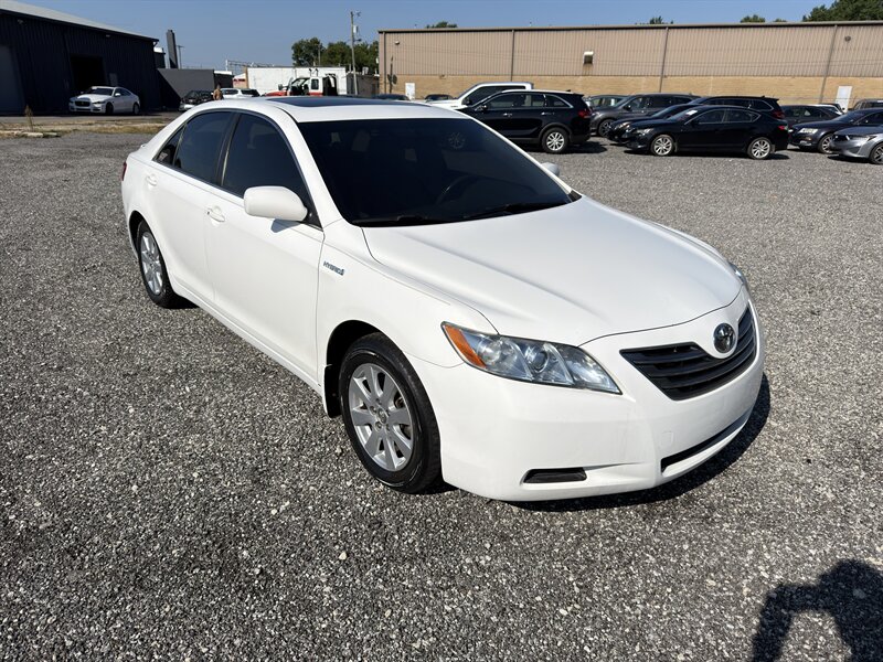2007 Toyota Camry Hybrid   - Photo 1 - Indianapolis, IN 46226