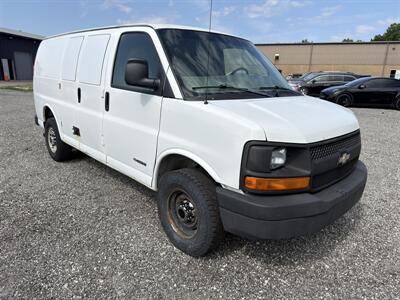 2006 Chevrolet Express 3500   - Photo 1 - Indianapolis, IN 46226