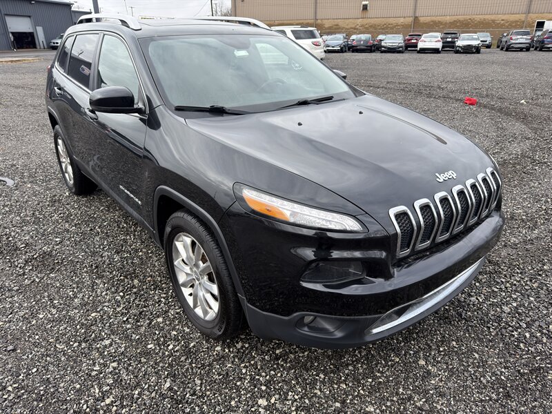 2016 Jeep Cherokee Limited   - Photo 1 - Indianapolis, IN 46226