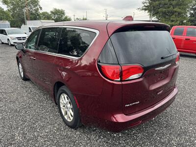 2017 Chrysler Pacifica LX   - Photo 5 - Indianapolis, IN 46226