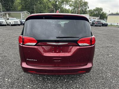 2017 Chrysler Pacifica LX   - Photo 6 - Indianapolis, IN 46226
