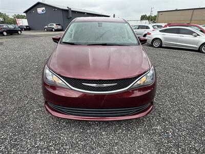 2017 Chrysler Pacifica LX   - Photo 2 - Indianapolis, IN 46226
