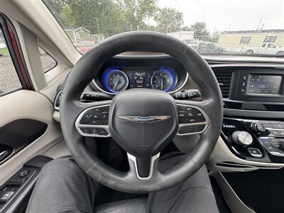 2017 Chrysler Pacifica LX   - Photo 18 - Indianapolis, IN 46226