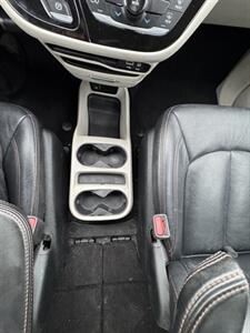 2017 Chrysler Pacifica LX   - Photo 20 - Indianapolis, IN 46226