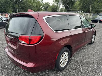 2017 Chrysler Pacifica LX   - Photo 7 - Indianapolis, IN 46226