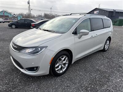 2019 Chrysler Pacifica Touring L Plus   - Photo 3 - Indianapolis, IN 46226