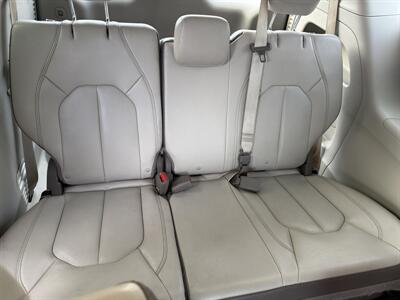 2019 Chrysler Pacifica Touring L Plus   - Photo 12 - Indianapolis, IN 46226