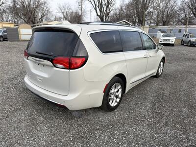 2019 Chrysler Pacifica Touring L Plus   - Photo 7 - Indianapolis, IN 46226