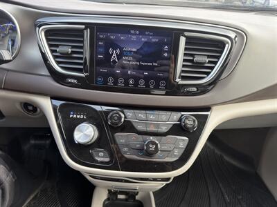 2019 Chrysler Pacifica Touring L Plus   - Photo 18 - Indianapolis, IN 46226