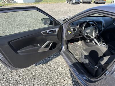2017 Hyundai VELOSTER   - Photo 14 - Indianapolis, IN 46226