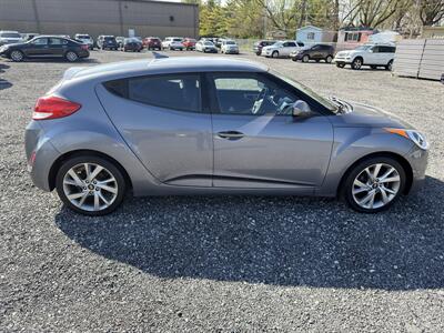 2017 Hyundai VELOSTER   - Photo 8 - Indianapolis, IN 46226