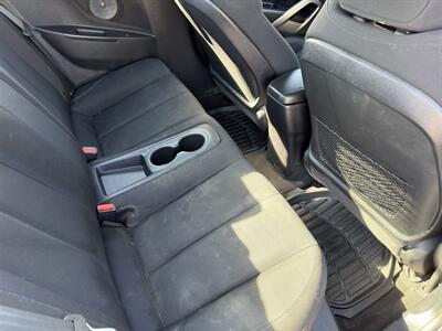 2017 Hyundai VELOSTER   - Photo 12 - Indianapolis, IN 46226