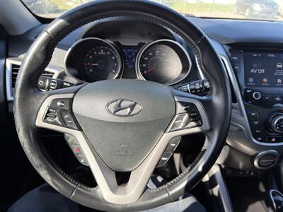 2017 Hyundai VELOSTER   - Photo 16 - Indianapolis, IN 46226