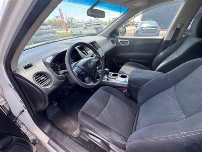 2016 Nissan Pathfinder S   - Photo 14 - Indianapolis, IN 46226