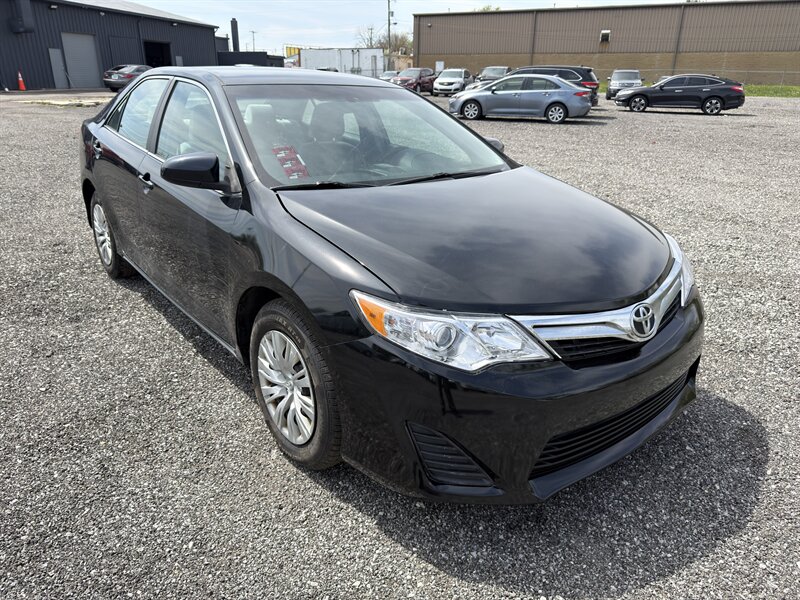 2012 Toyota Camry L   - Photo 1 - Indianapolis, IN 46226