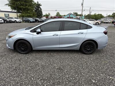 2017 Chevrolet Cruze LS Auto   - Photo 4 - Indianapolis, IN 46226