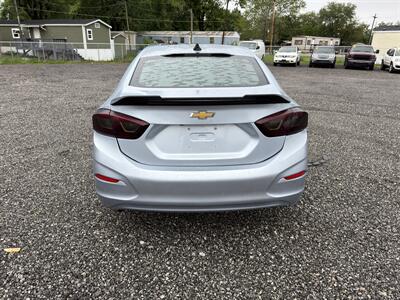2017 Chevrolet Cruze LS Auto   - Photo 6 - Indianapolis, IN 46226