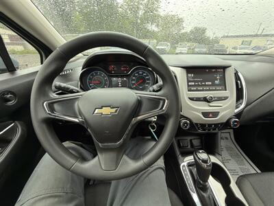 2017 Chevrolet Cruze LS Auto   - Photo 17 - Indianapolis, IN 46226