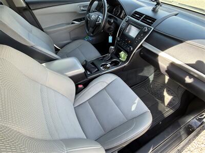 2016 Toyota Camry LE   - Photo 10 - Indianapolis, IN 46226