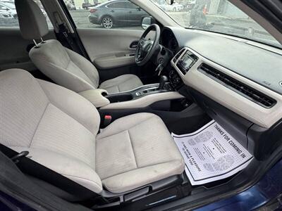 2017 Honda HR-V LX   - Photo 23 - Indianapolis, IN 46226