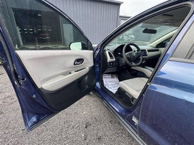 2017 Honda HR-V LX   - Photo 15 - Indianapolis, IN 46226