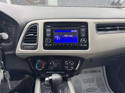 2017 Honda HR-V LX   - Photo 11 - Indianapolis, IN 46226