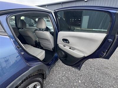 2017 Honda HR-V LX   - Photo 20 - Indianapolis, IN 46226