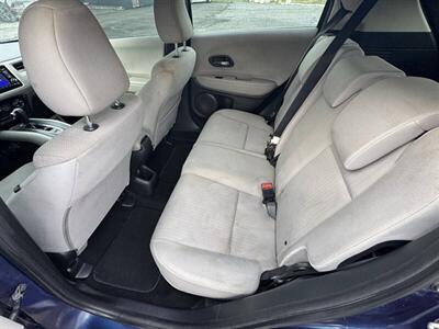 2017 Honda HR-V LX   - Photo 18 - Indianapolis, IN 46226