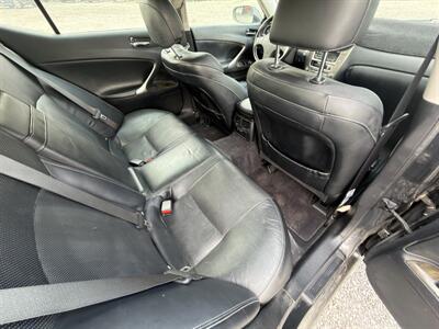 2009 Lexus IS 250   - Photo 12 - Indianapolis, IN 46226