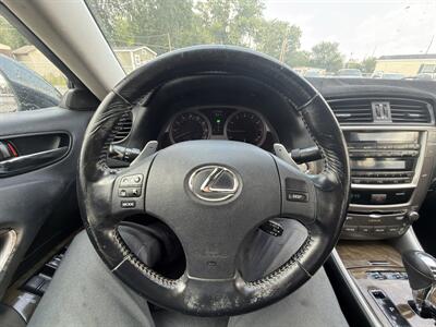 2009 Lexus IS 250   - Photo 17 - Indianapolis, IN 46226