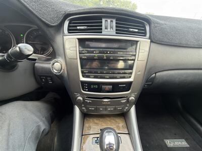 2009 Lexus IS 250   - Photo 18 - Indianapolis, IN 46226