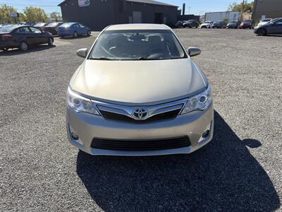 2014 Toyota Camry Hybrid XLE - Photo 2 - Indianapolis, IN 46226
