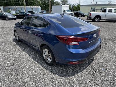 2020 Hyundai Elantra SEL   - Photo 5 - Indianapolis, IN 46226