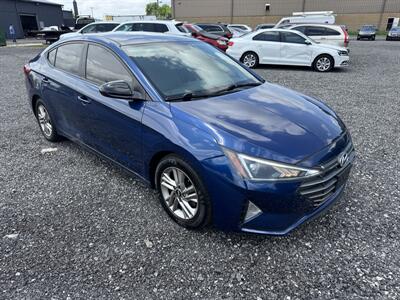 2020 Hyundai Elantra SEL   - Photo 1 - Indianapolis, IN 46226