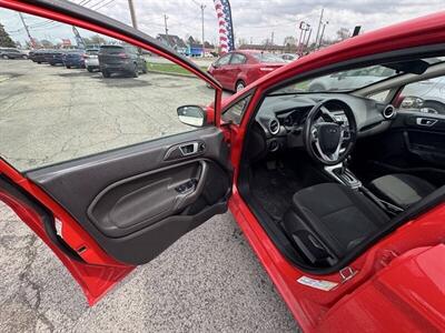 2015 Ford Fiesta SE   - Photo 13 - Indianapolis, IN 46226
