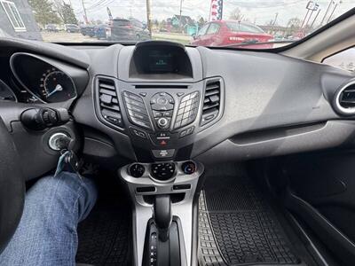 2015 Ford Fiesta SE   - Photo 12 - Indianapolis, IN 46226