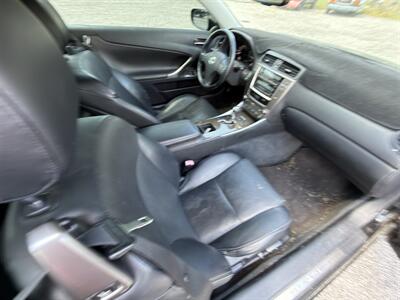 2010 Lexus IS 250C   - Photo 10 - Indianapolis, IN 46226
