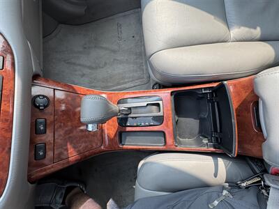 2005 Toyota Camry LE V6   - Photo 19 - Indianapolis, IN 46226