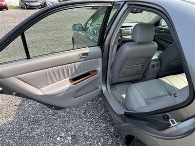 2005 Toyota Camry LE V6   - Photo 13 - Indianapolis, IN 46226