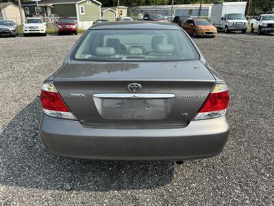 2005 Toyota Camry LE V6   - Photo 6 - Indianapolis, IN 46226